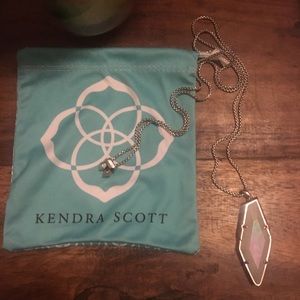 Kendra Scott Long Pendant Necklace in Silver